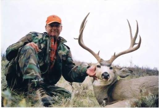 Wyoming Mule Deer Hunts,Guided Mule Deer With All Seasons Guide Service.